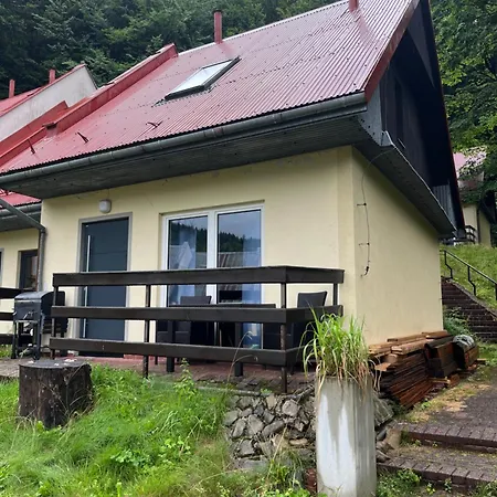 Osada Babiogorska - Goscinne 扎沃亚